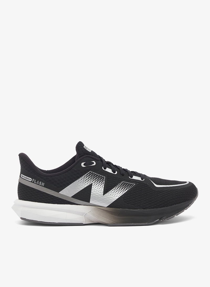 New Balance FLASH  Sports Shoes - Image 1